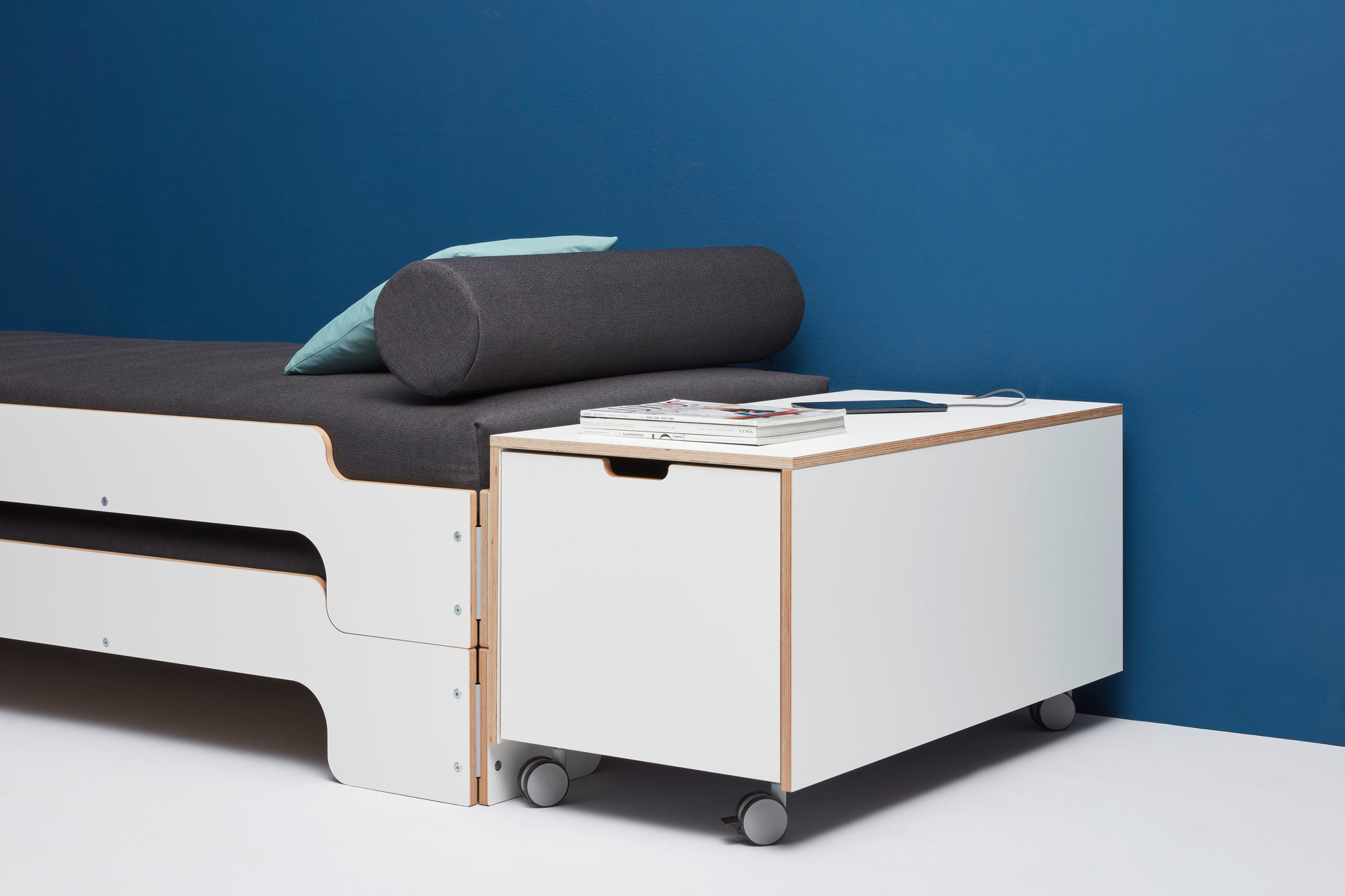 Comfort Bedding box 16 with Drawer on wheels Müller Möbelwerkstätten