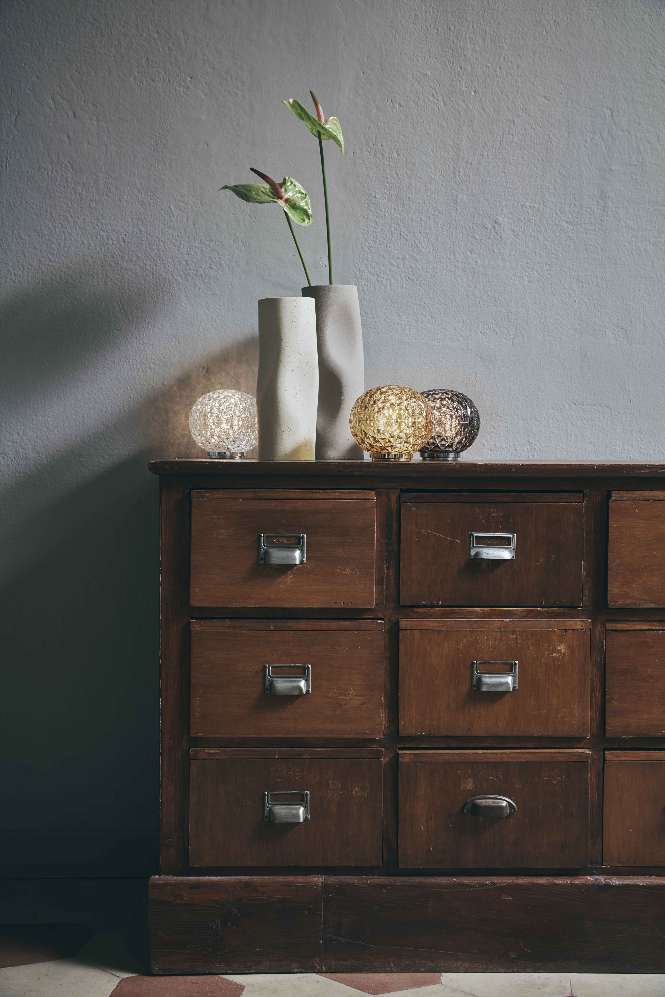 MINI Planet LED Akku Table lamp Kartell