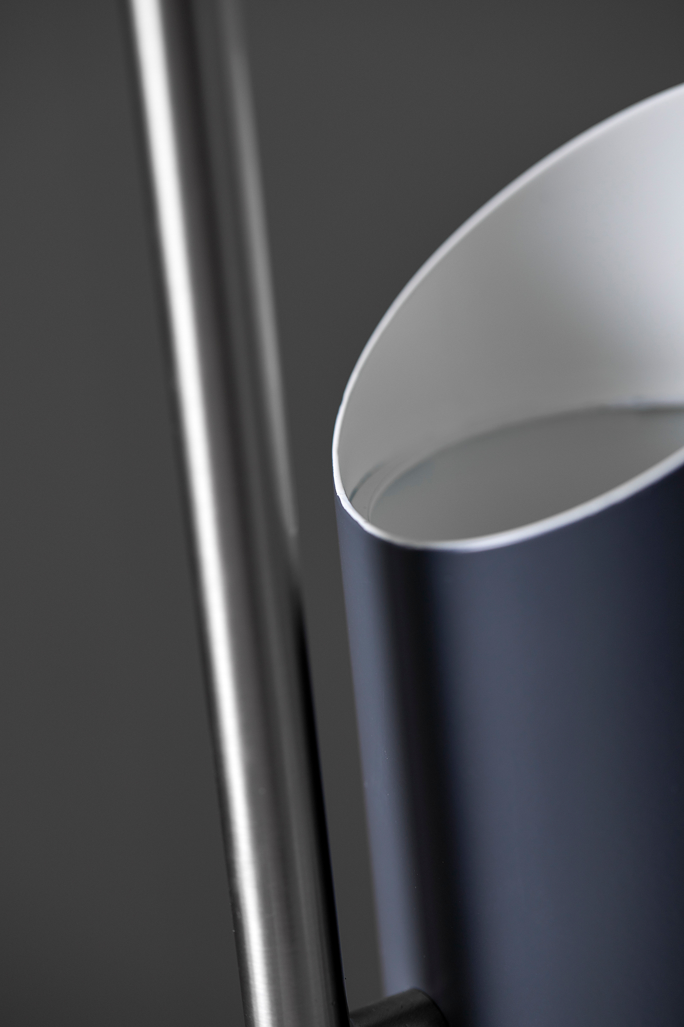 Reflect Table Lamp Matt Red Verpan