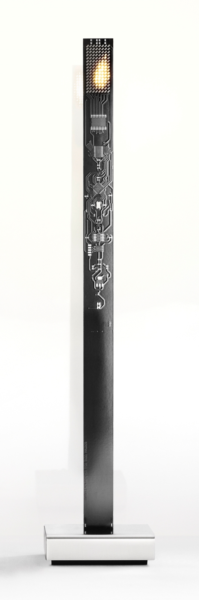 My New Flame USB table lamp platine black Ingo Maurer