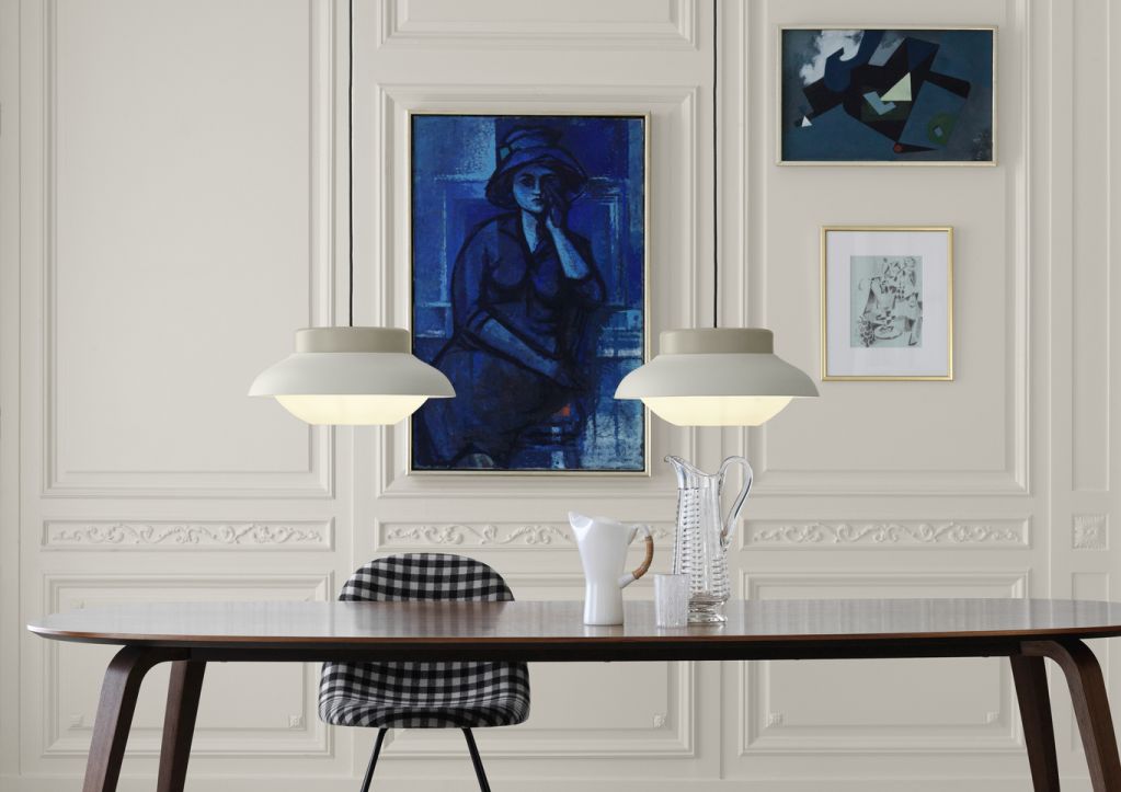 GUBI Dining Table elliptical Gubi