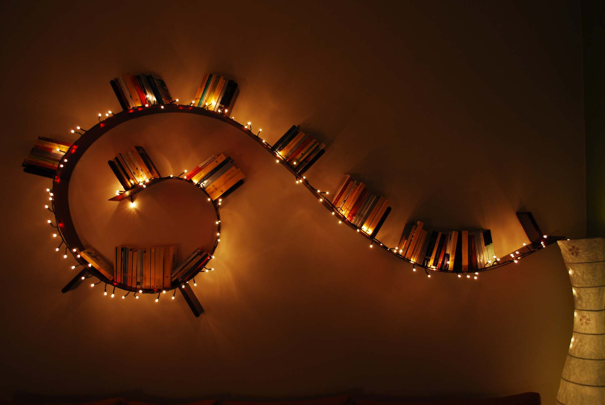 Bookworm Shelf Kartell