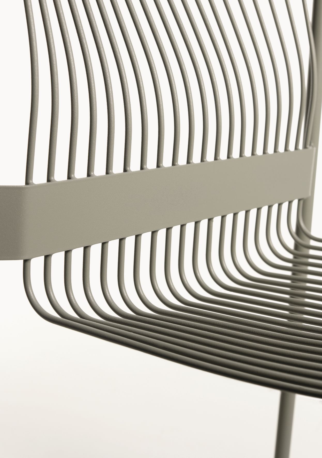 Velit Chair Indoor / Outdoor Chair Plank