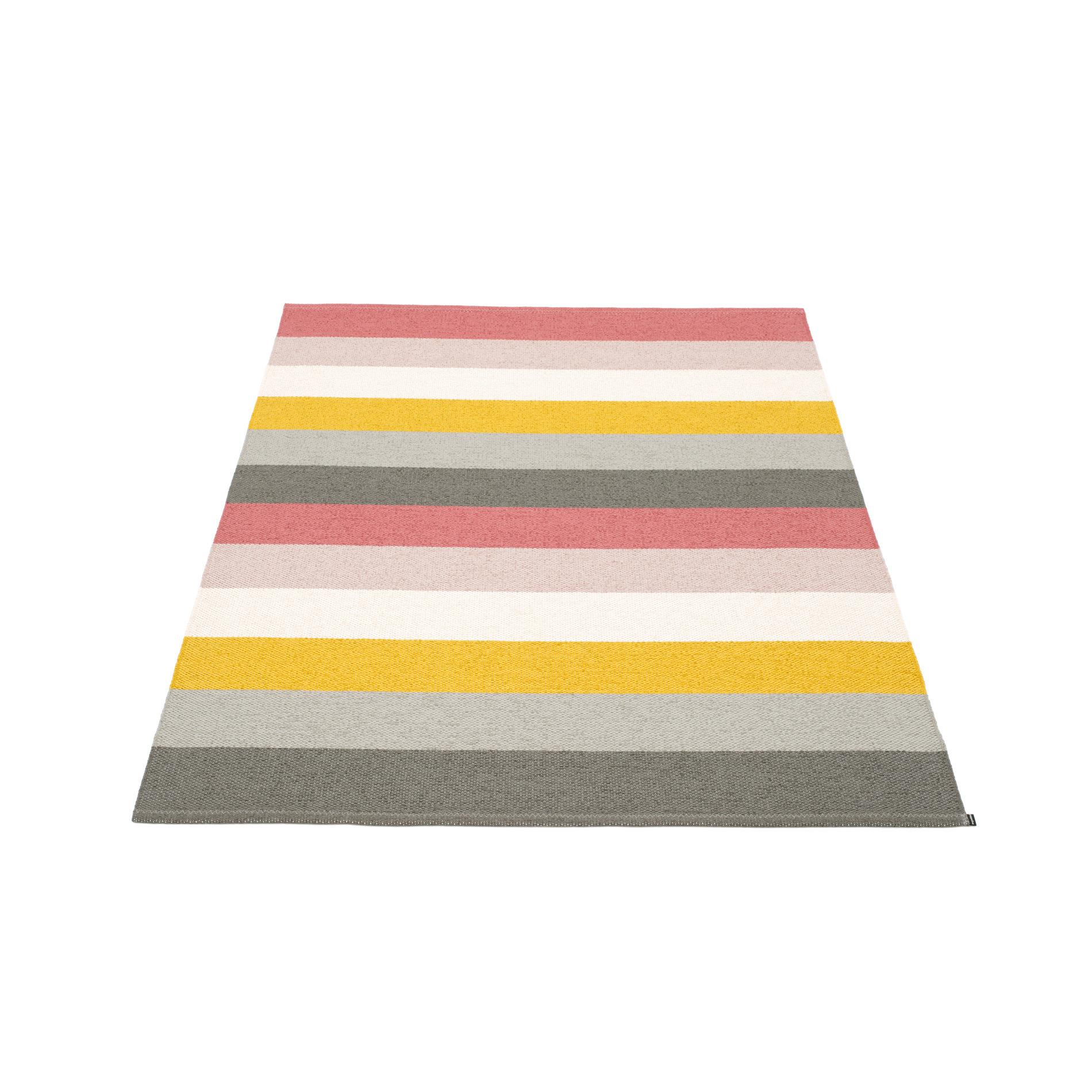Pappelina Molly Kunststoffteppich mit bunten Streifen in Rosa, Gelb und Grau, 140x200 cm.