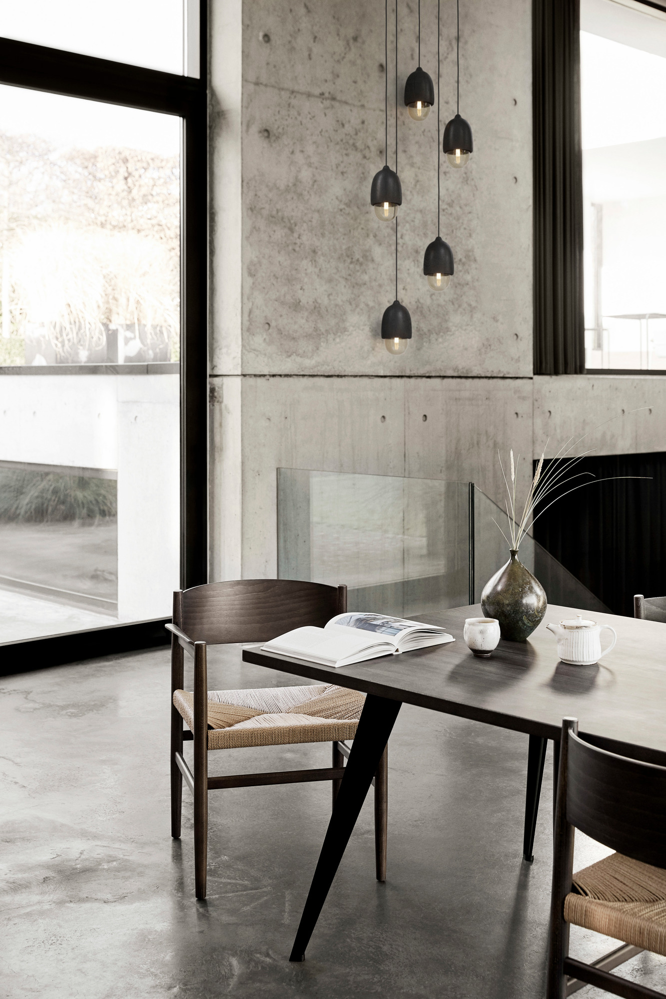 Nestor armchair Mater