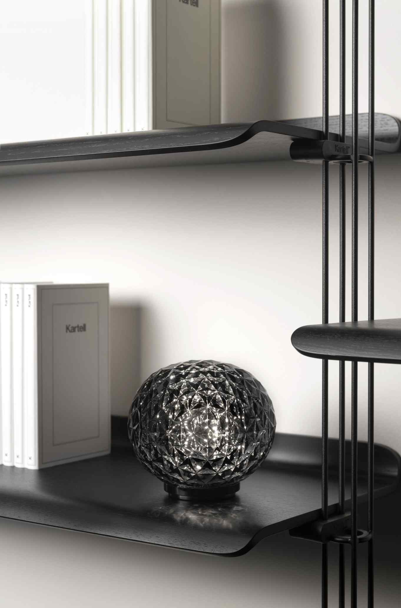 MINI Planet LED Akku Table lamp Kartell