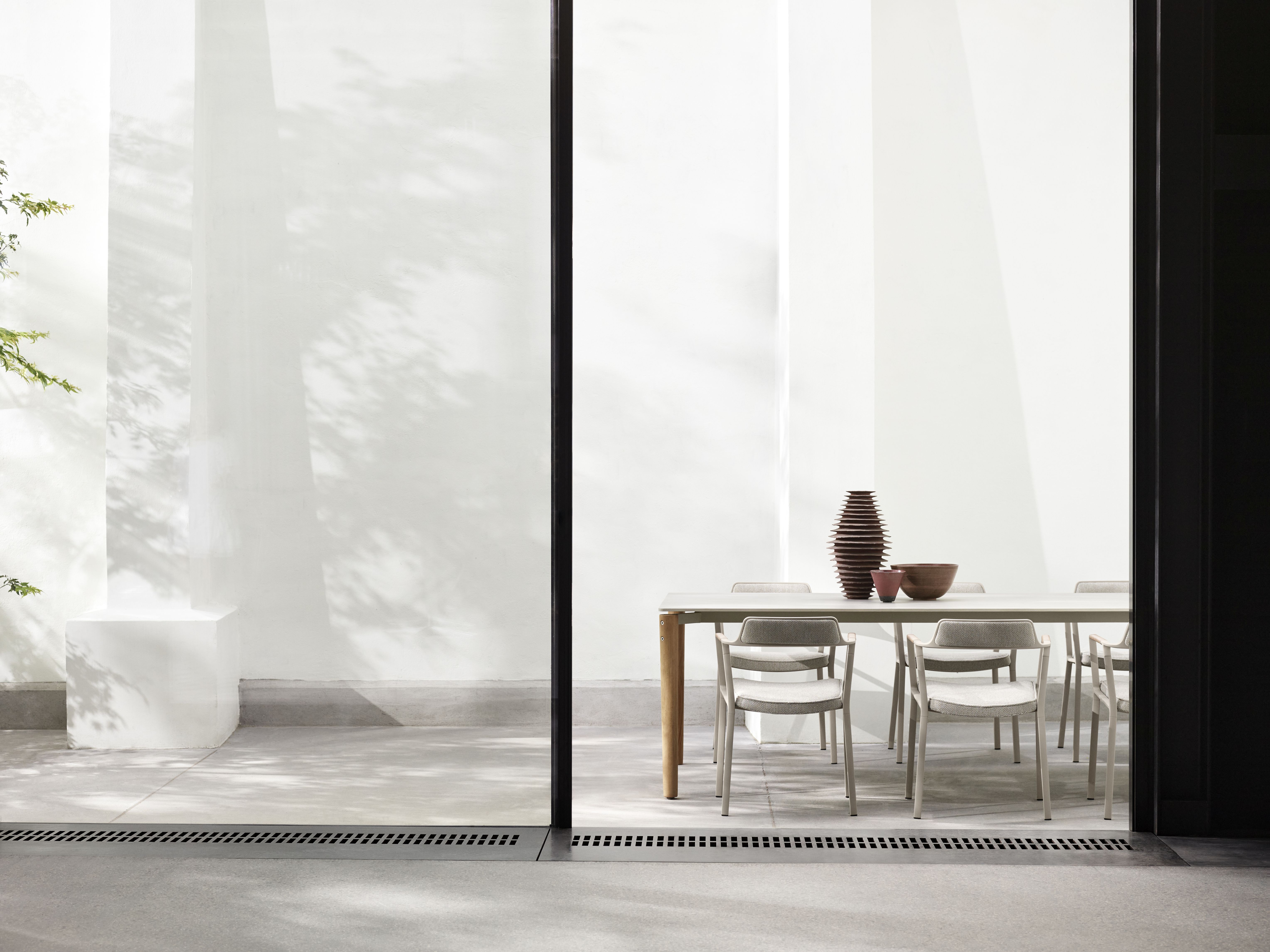 Open-Air Outdoor Table Vipp