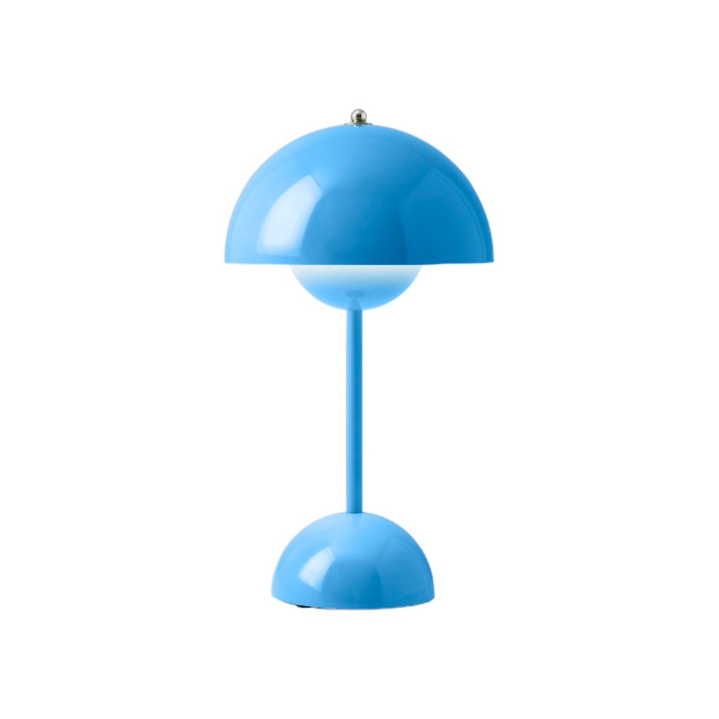 Flowerpot VP9 Portable Battery lamp / Table lamp with USB AndTradition Swim blue