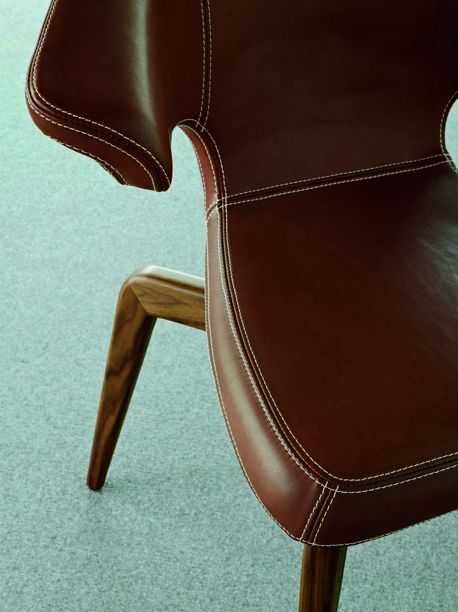 Munich Armchair ClassiCon