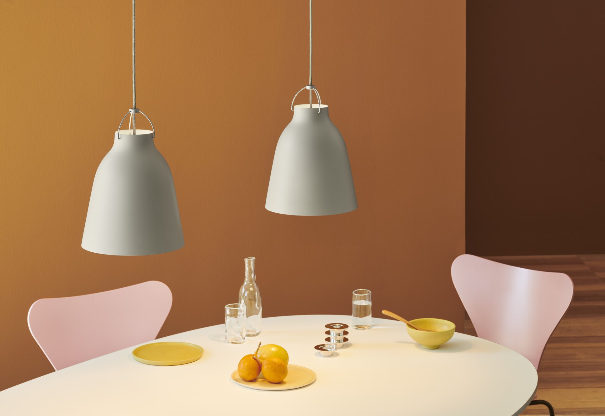 Table Series Super Elliptical extending Fritz Hansen