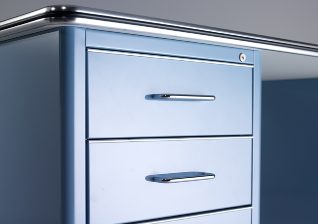 TB228 Classic Line Desk Müller Möbelfabrikation