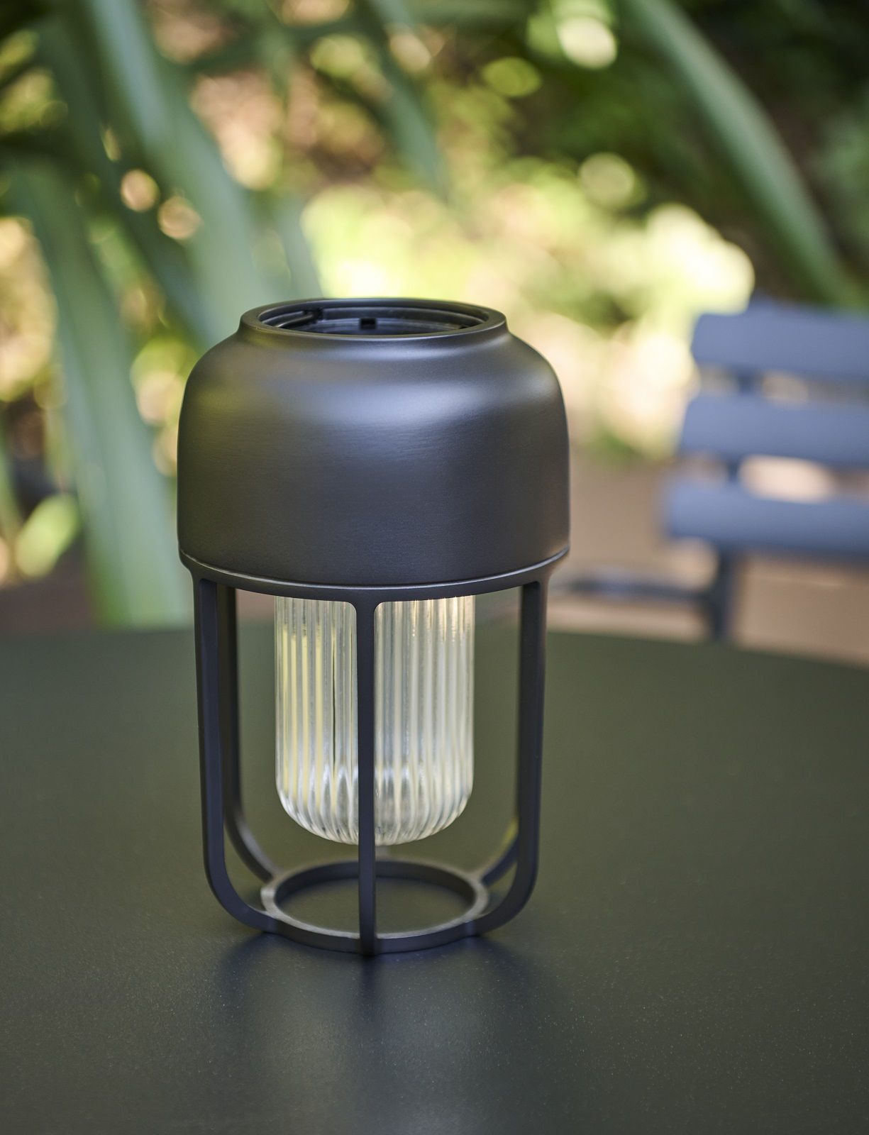 LIGHT No.1 Solar-powered lamp Indoor/Outdoor Rechargeable lamp Houe
