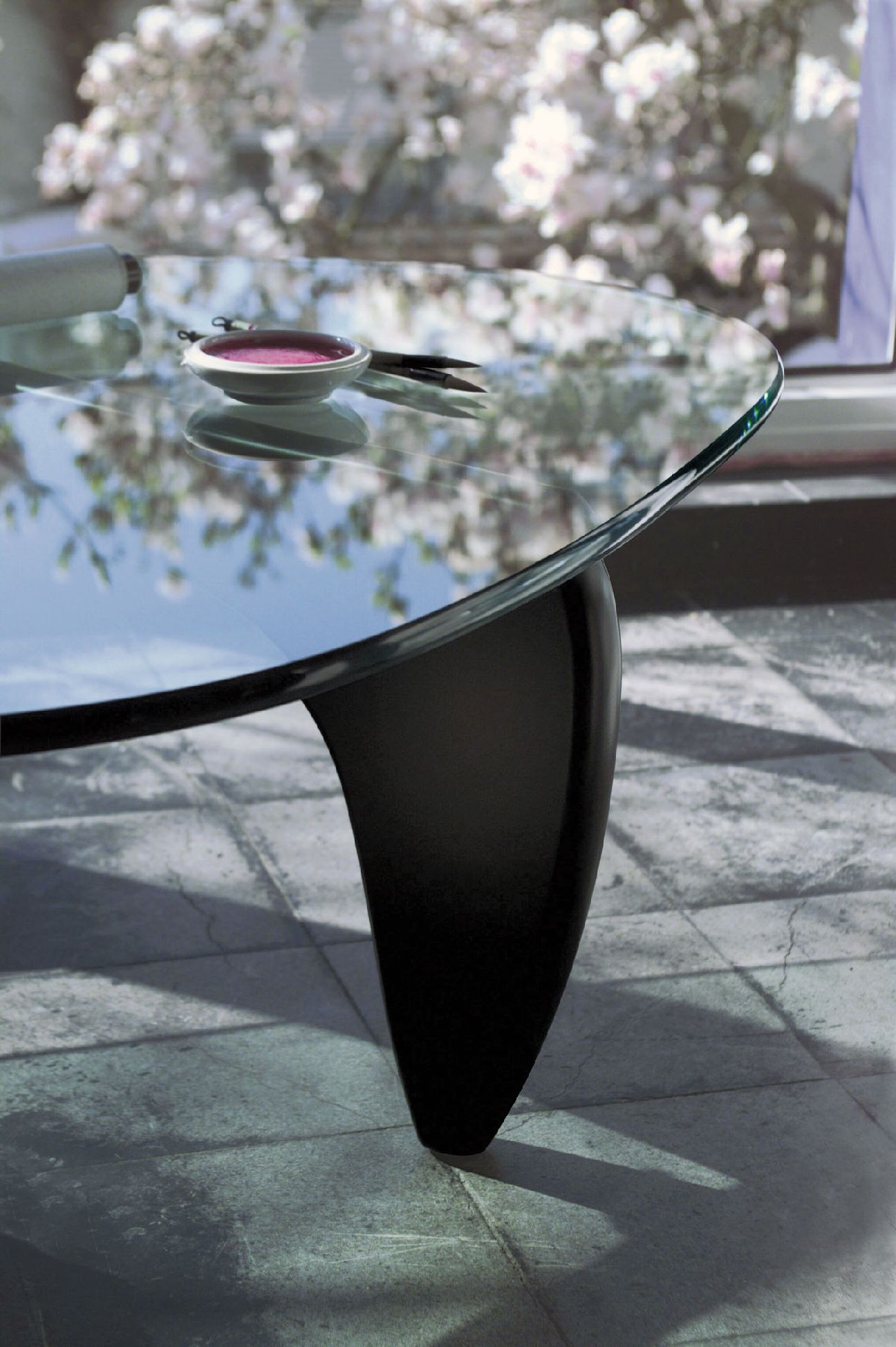 Noguchi Coffee Table Maple Vitra