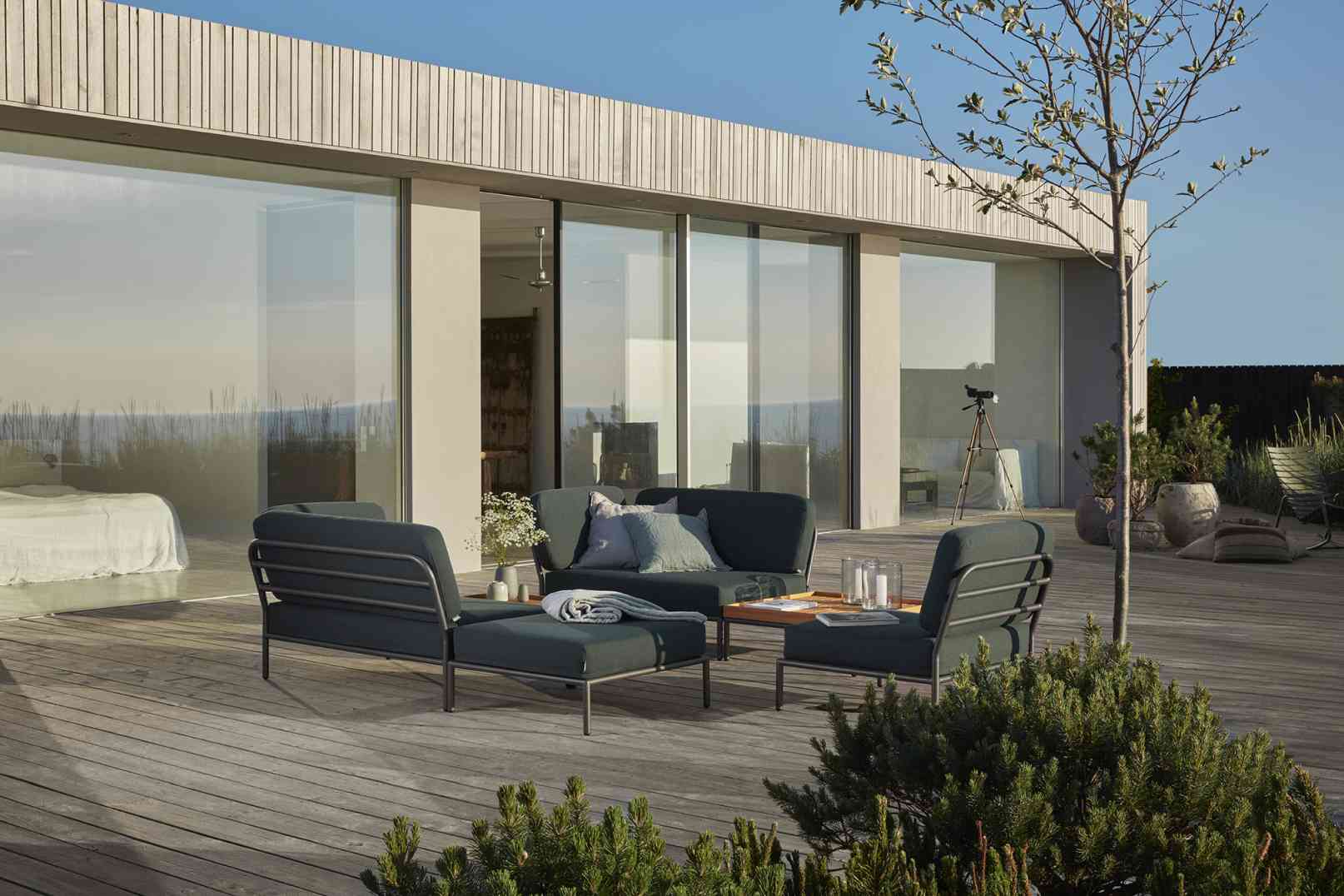 Level Sofa Outdoor corner left Houe 