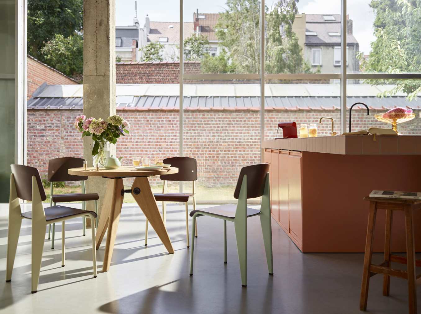 Gueridon Table Ø 105 cm Vitra