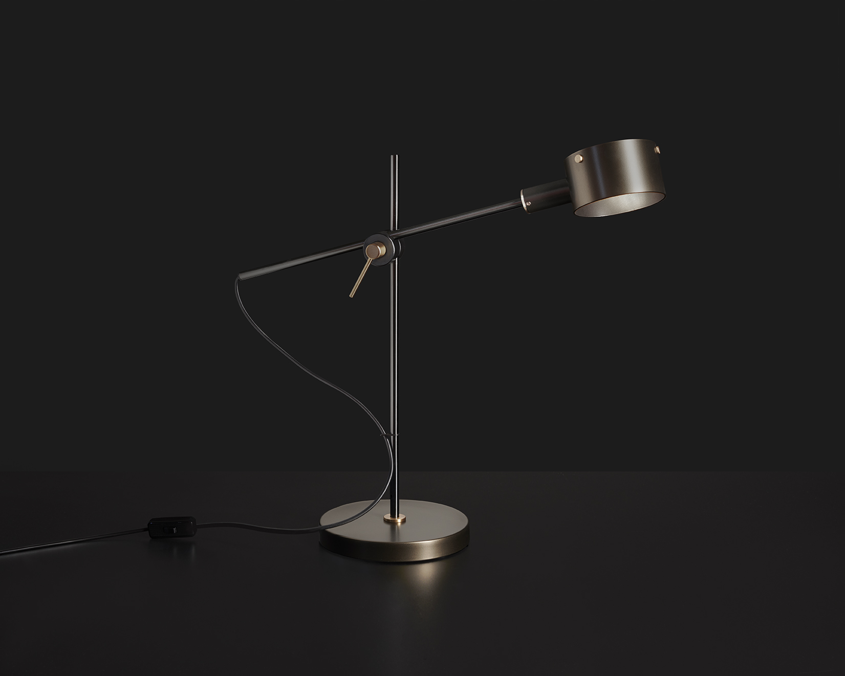 G.O. 252 table lamp Oluce G.O. 252 table lamp Oluce