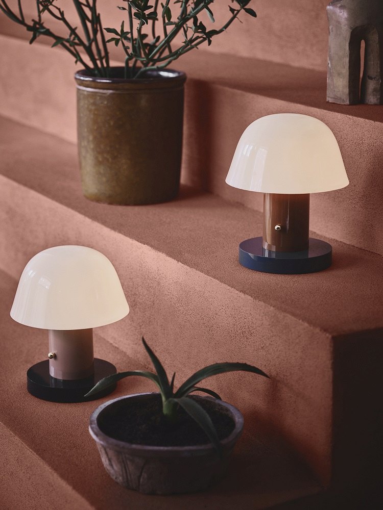 Setago JH27 Battery Lamp / Table Lamp TWILIGHT / SAND AndTradition SINGLE PIECES