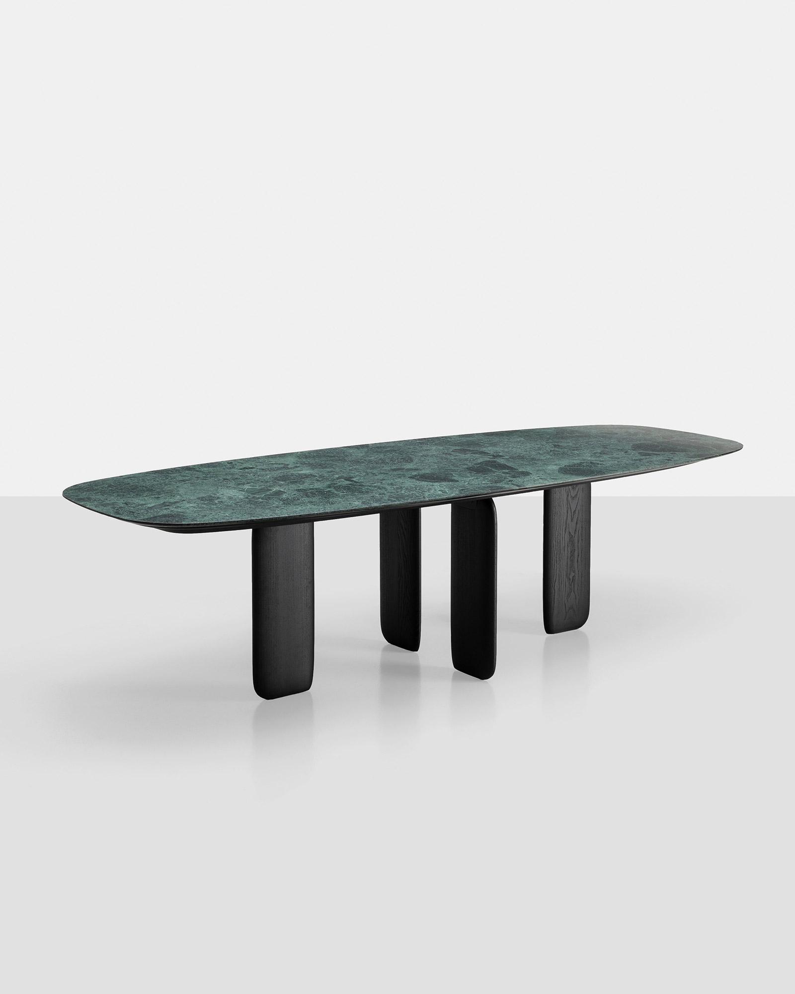 Pala table (dining table) Kristalia