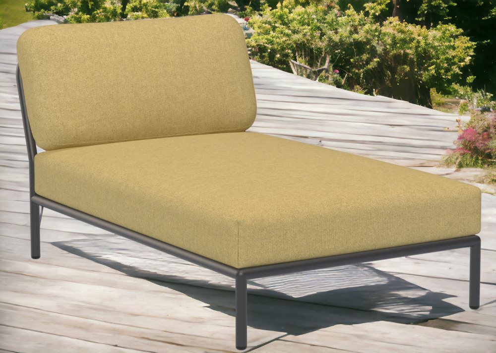Level chaise longue outdoor armchair Houe 