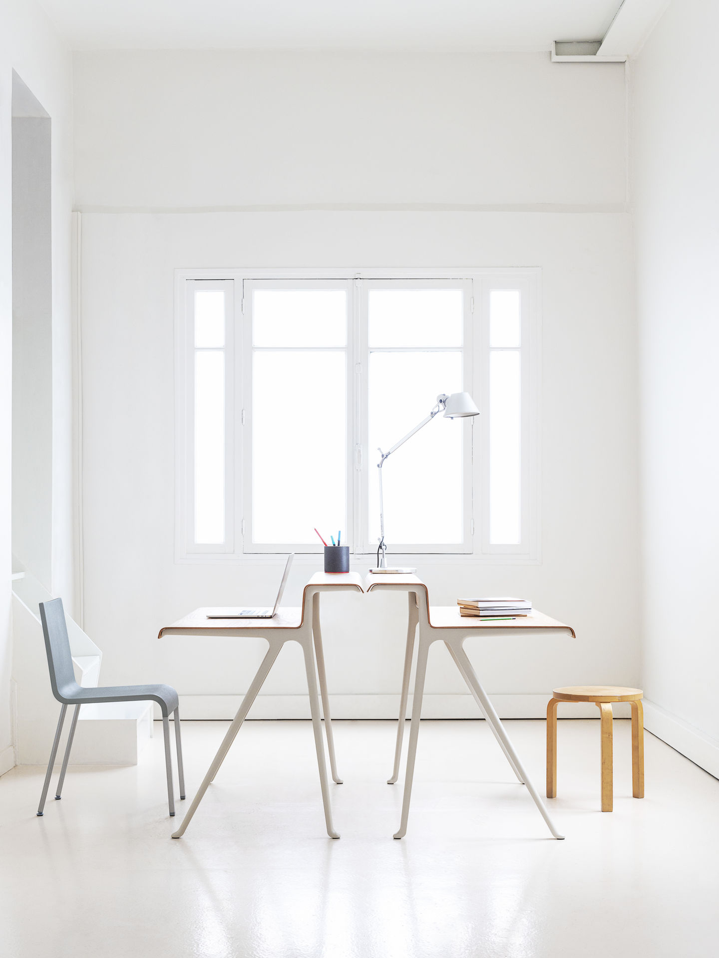 Courier desk Vitra