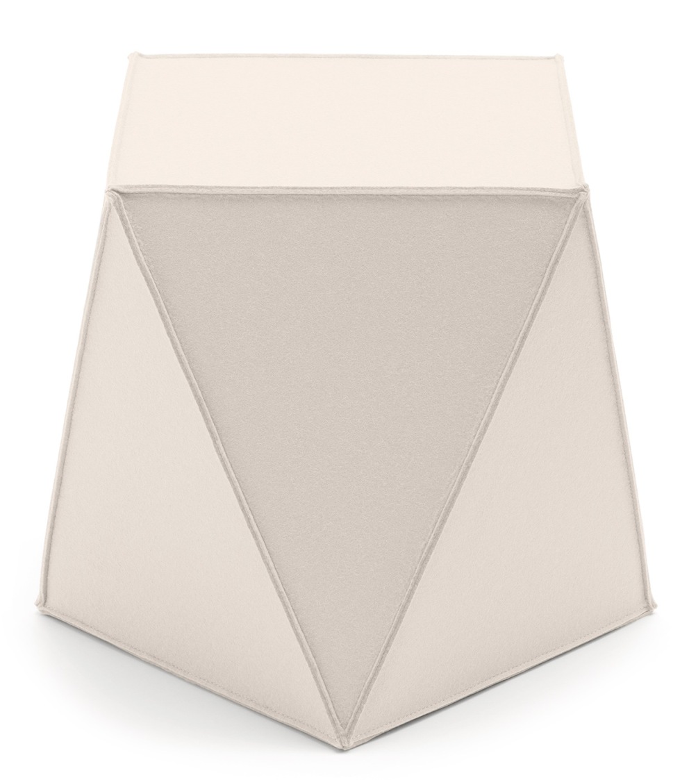 Brilli seating furniture Hey Sign
