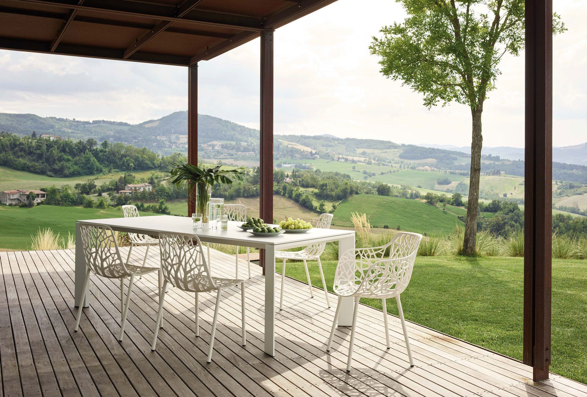 Forest Outdoor Chair Fast dark brown