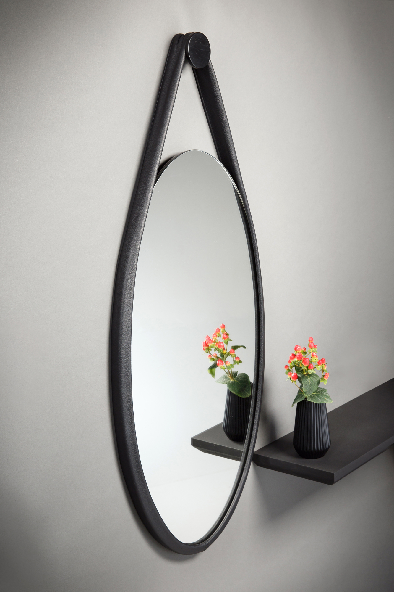 Hide Wall Mirror Cognac Oak Oiled Favius