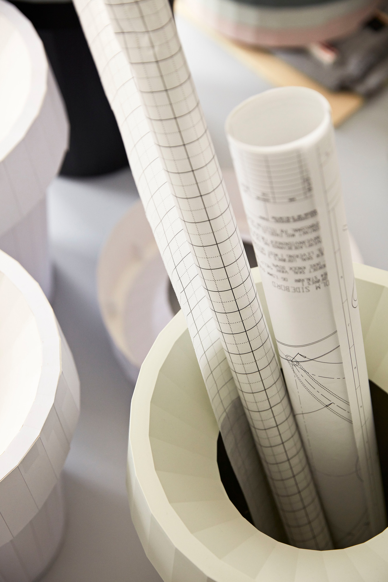 Shade Bin wastepaper bin Hay SINGLE PIECE