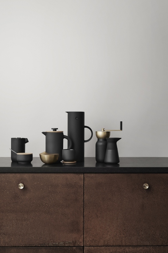 Theo Tea Mug with Coaster Black Stelton SINGLE PIECES