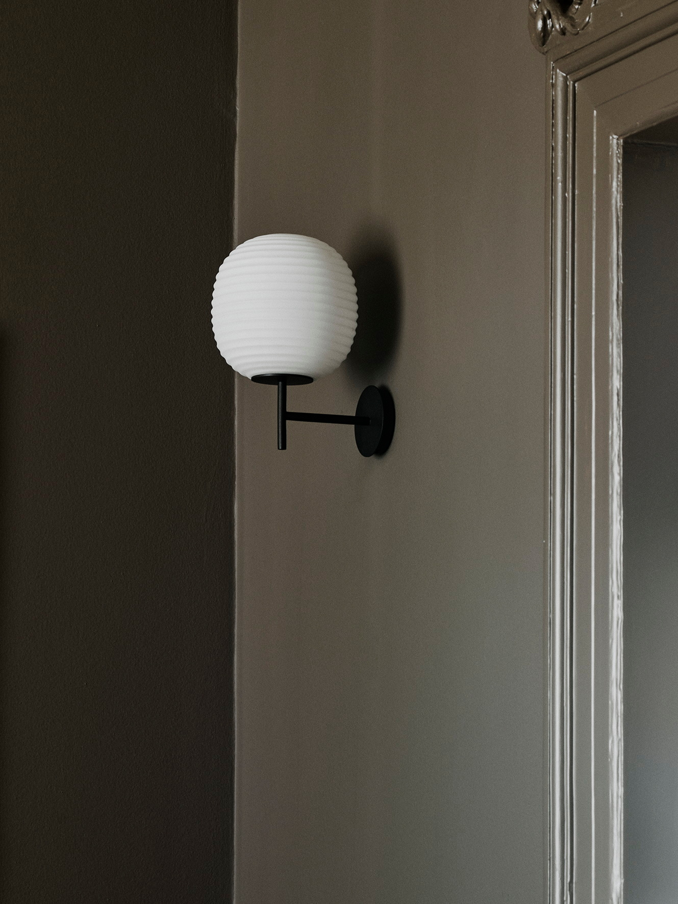 Lantern Wall Lamp small New Works