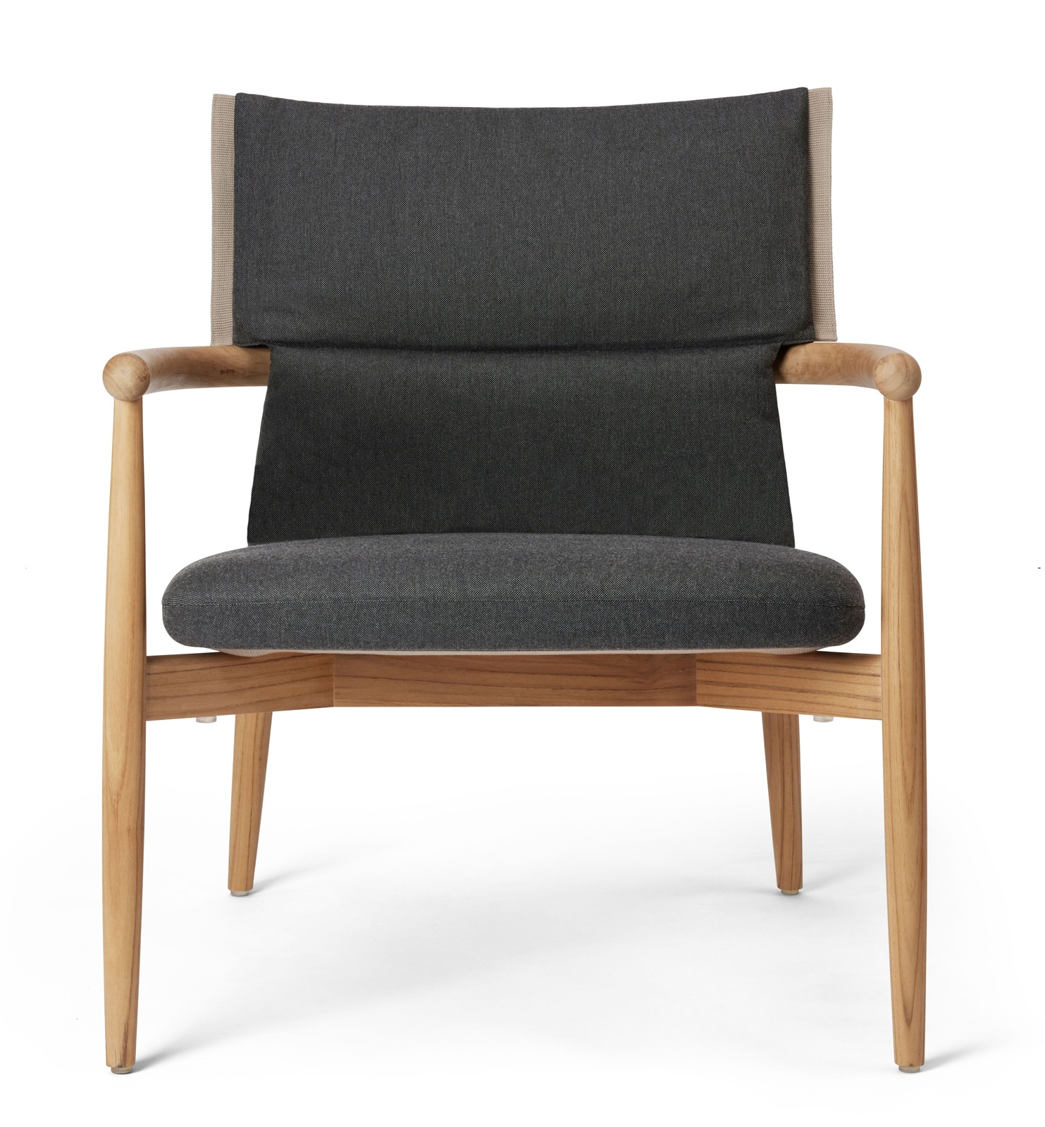 Embrace Outdoor Lounge Chair with cushion Carl Hansen & Søn