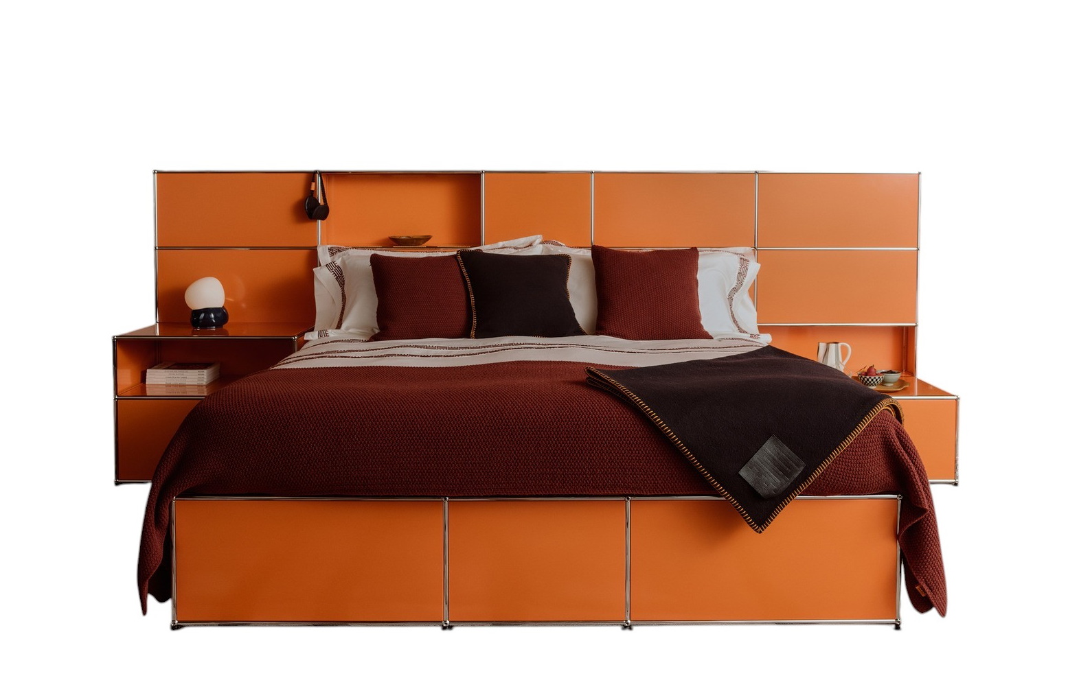 Mansa bed USM Haller x Armando Cabral