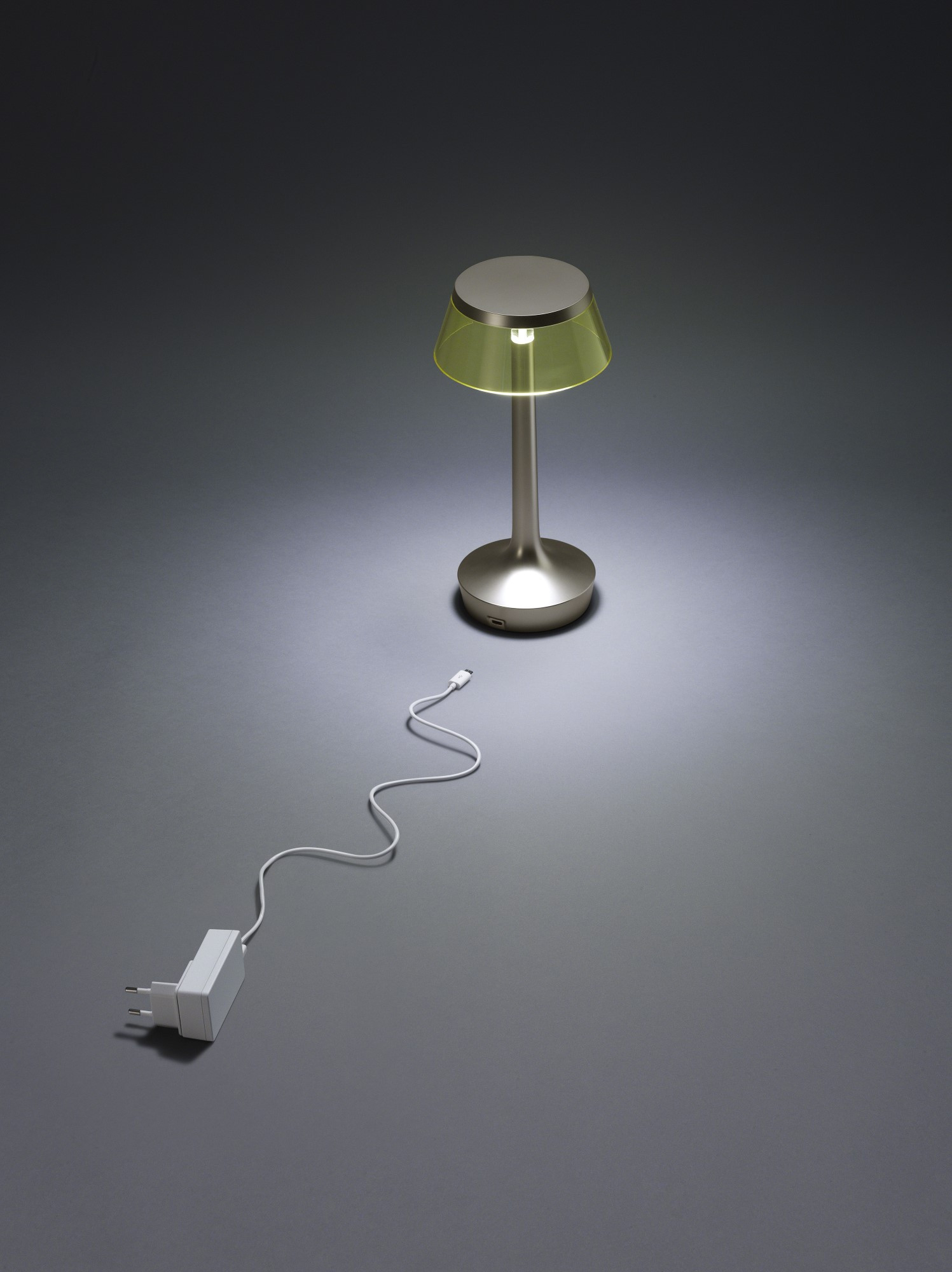 Bon Jour Unplugged Table Lamp CHROM Flos SINGLE PIECES