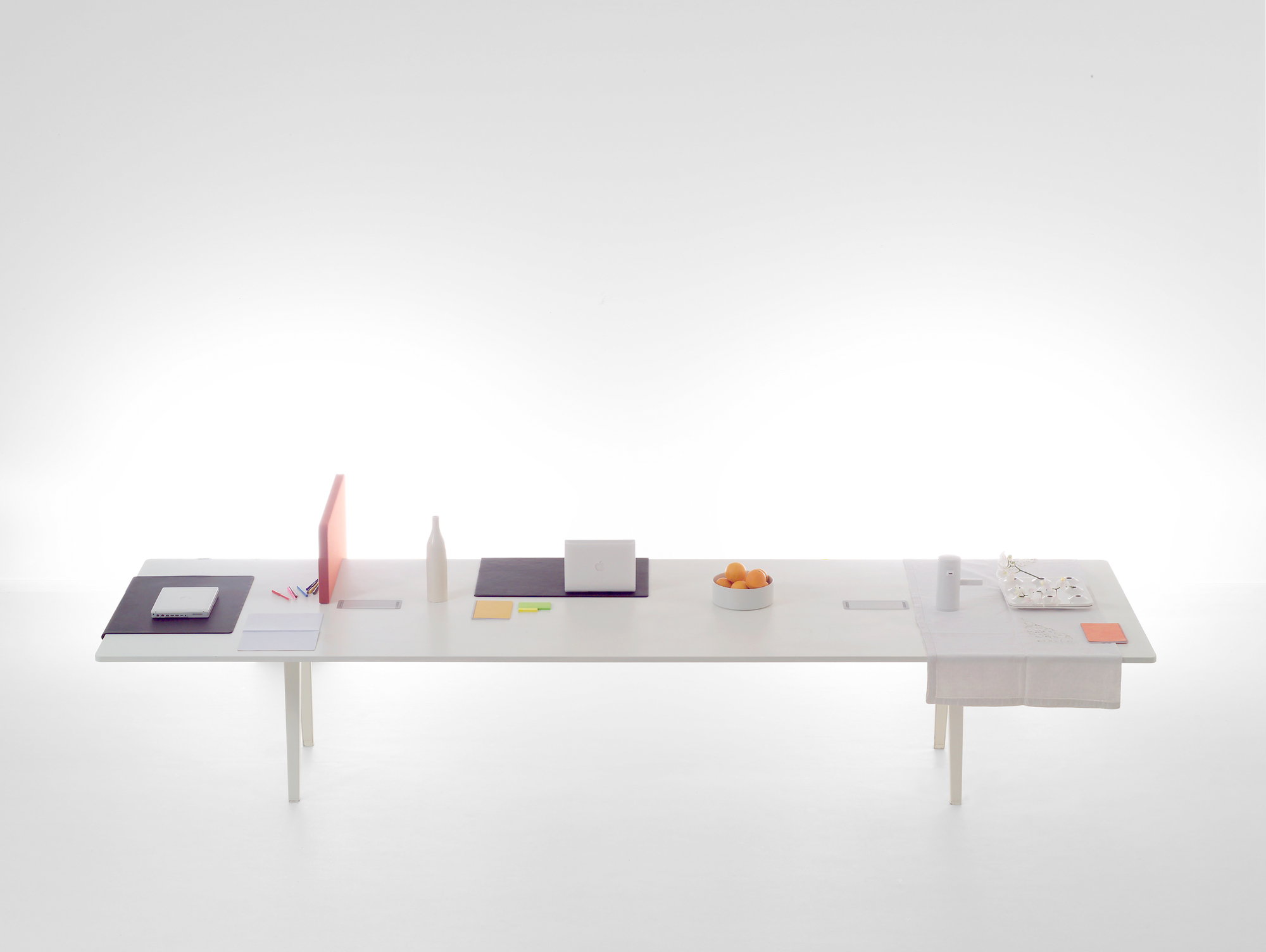 Joyn Desk pad Vitra