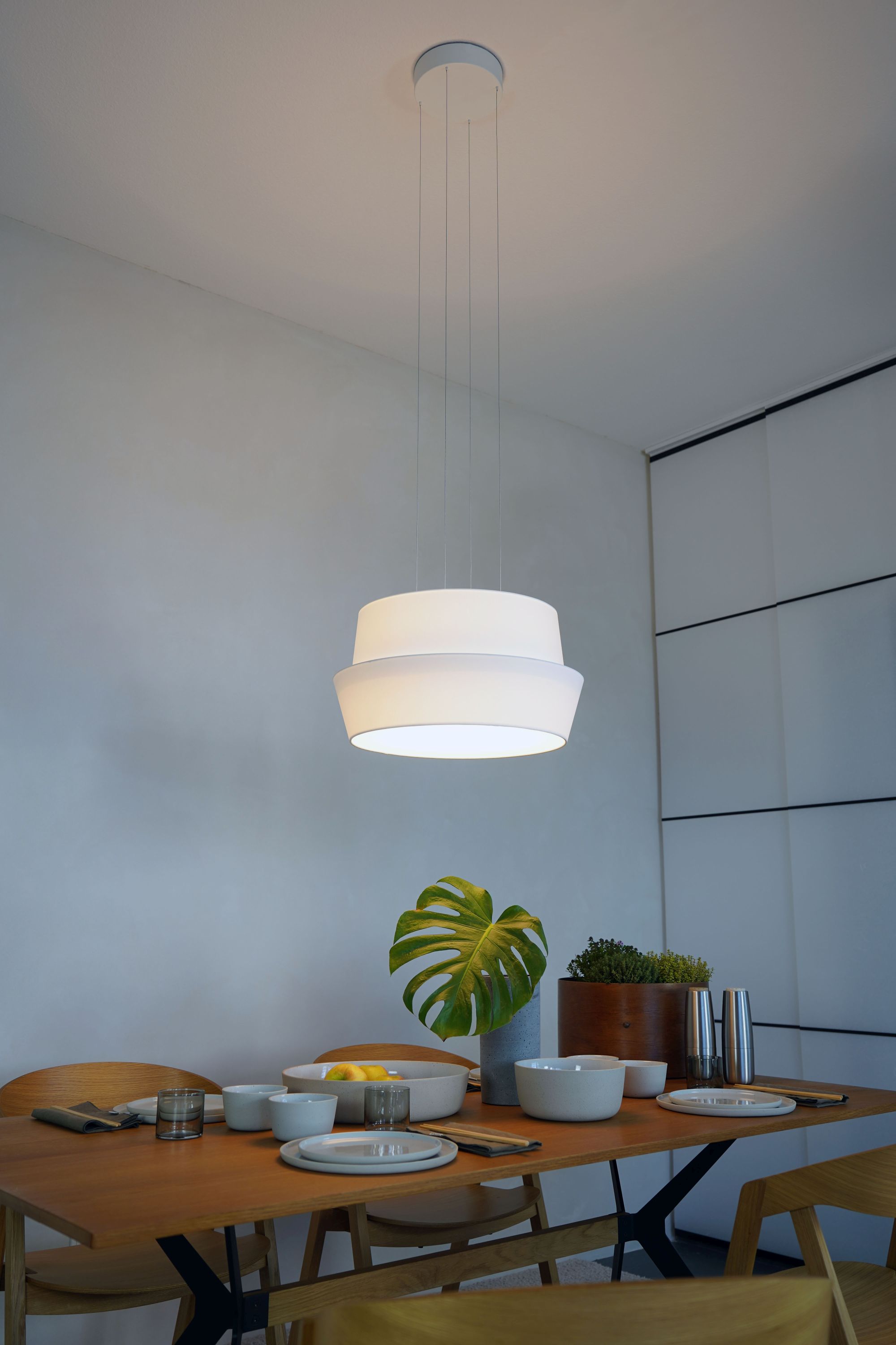 Fly pendant lamp O white Maigrau