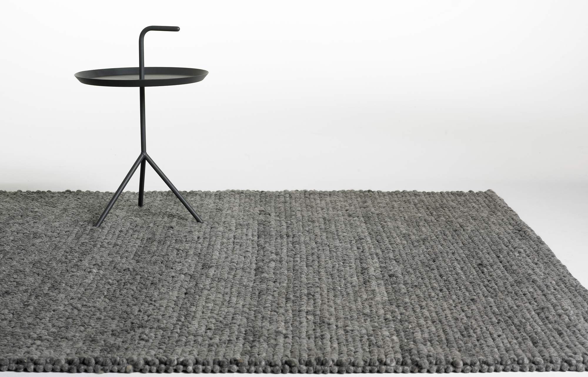 Peas Carpet L 200 x W 140 cm soft grey Hay
