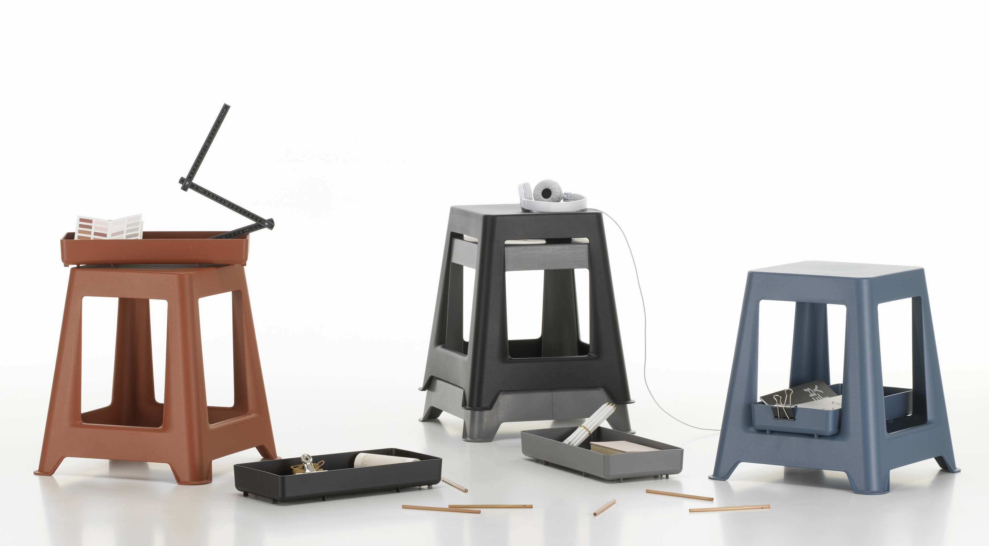Chap Stool RE Vitra
