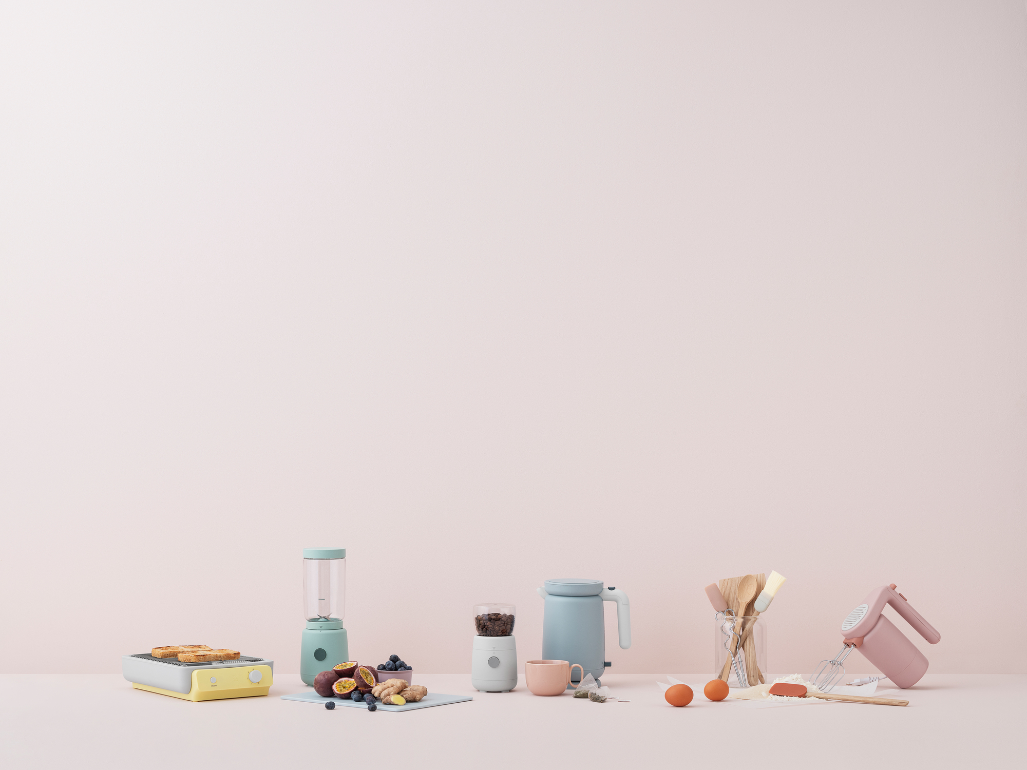 Foodie Coffee Grinder Electric Coffee Grinder White RIG TIG by Stelton SINGLE PIECES