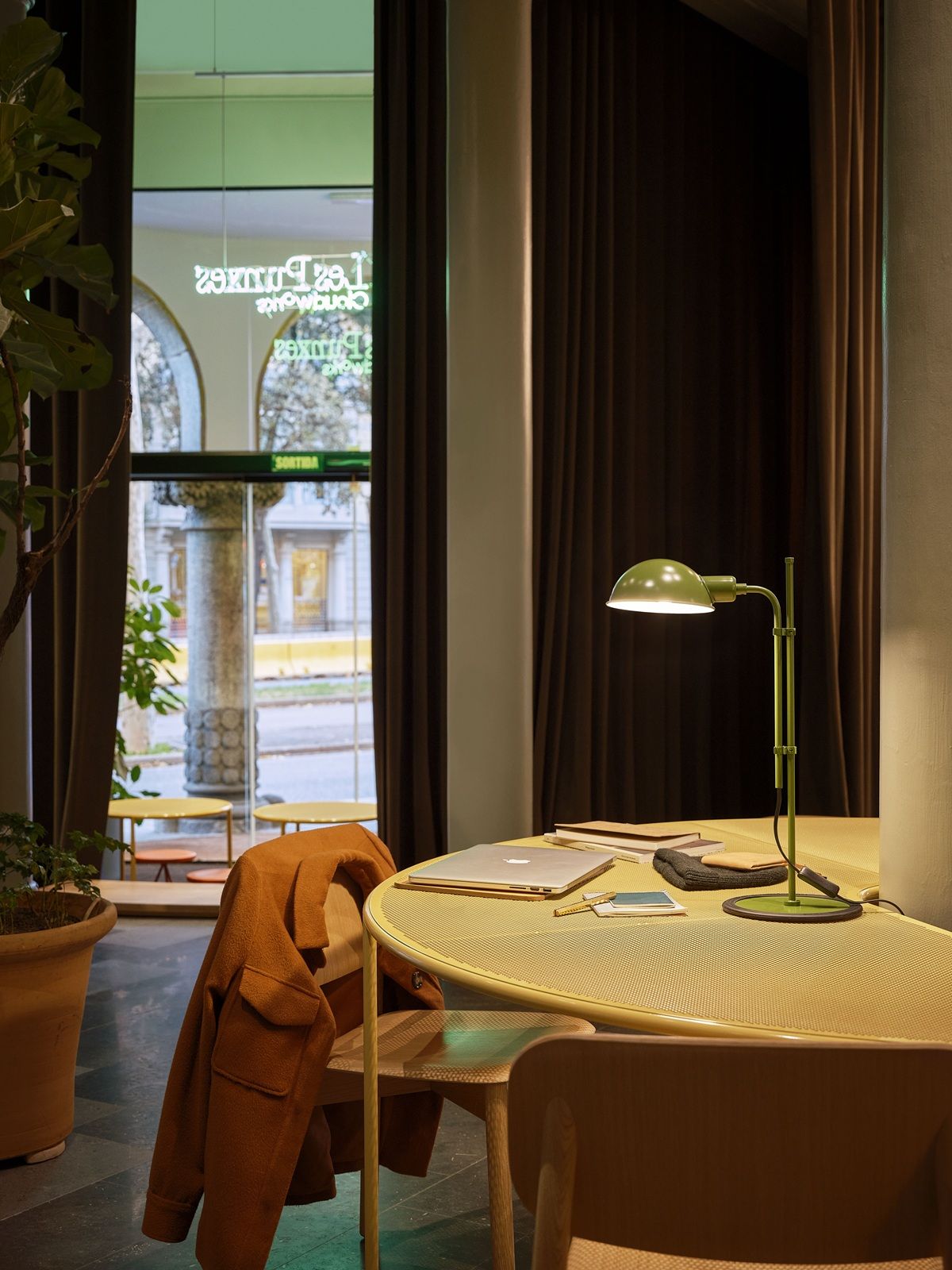 Funiculi S table lamp marset