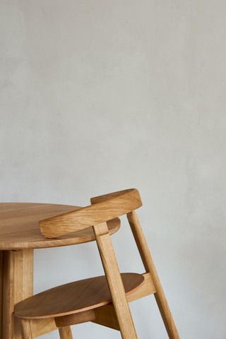 Lunar chair oak Form & Refine