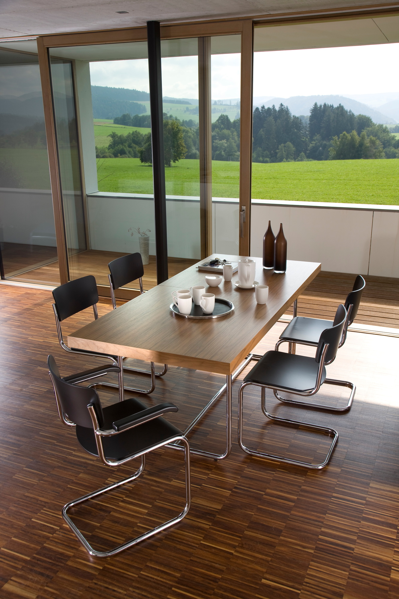 S 43 FST Tubular steel classic cantilever Thonet