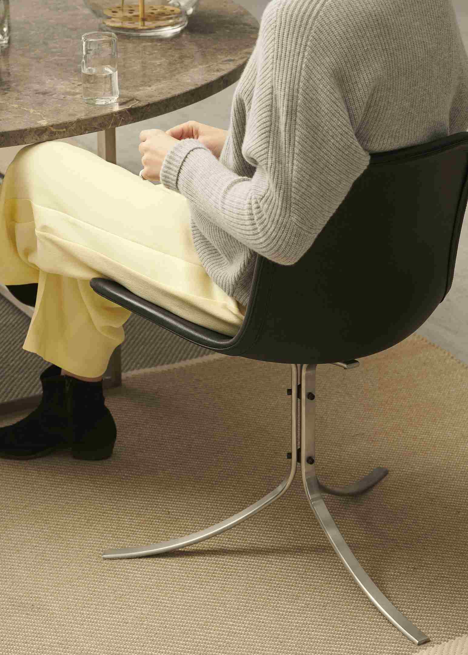 PK 9 / PK9 Chair Fritz Hansen 