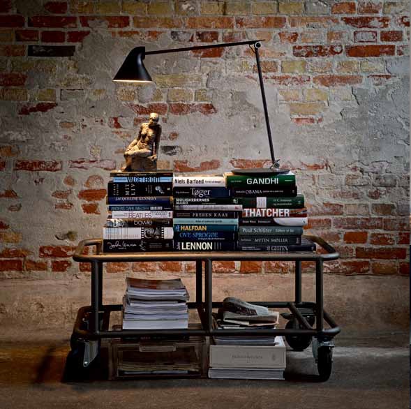 NJP table lamp Louis Poulsen