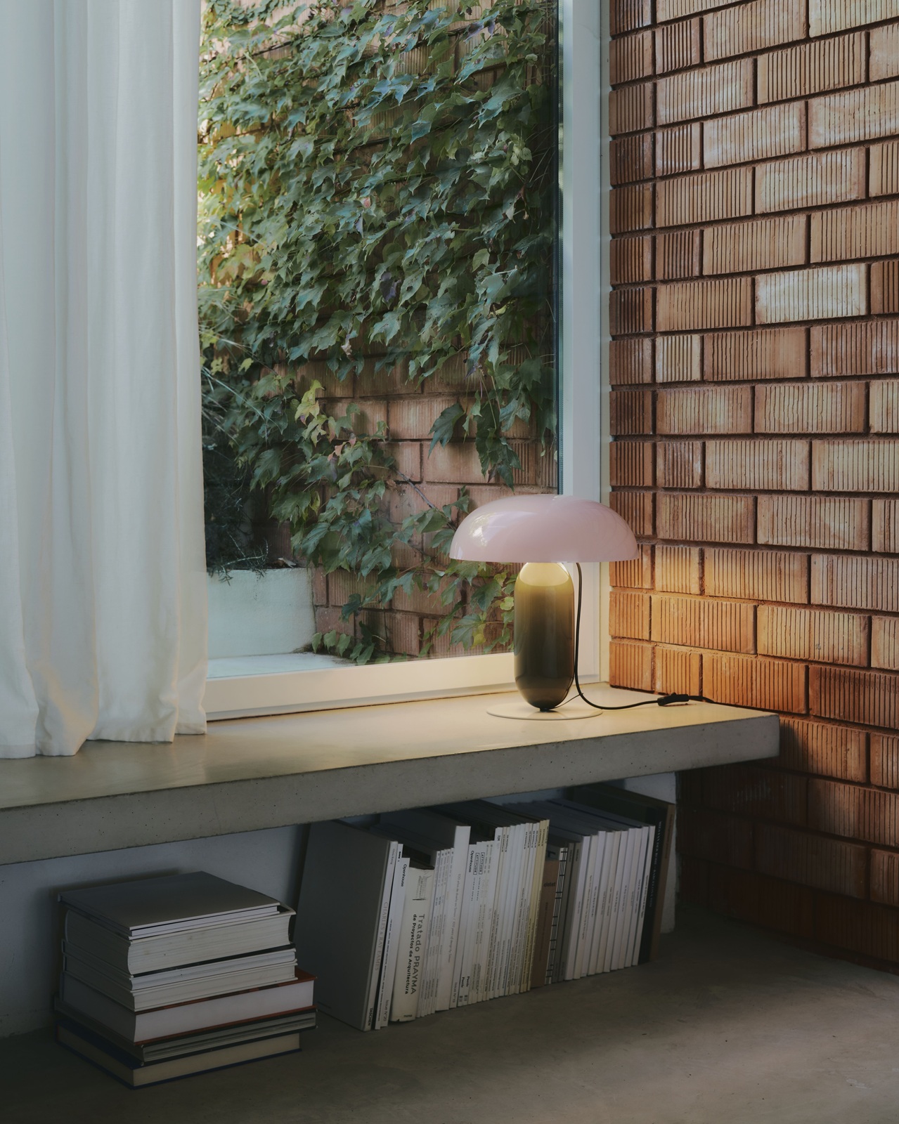 Gambosa M table lamp marset