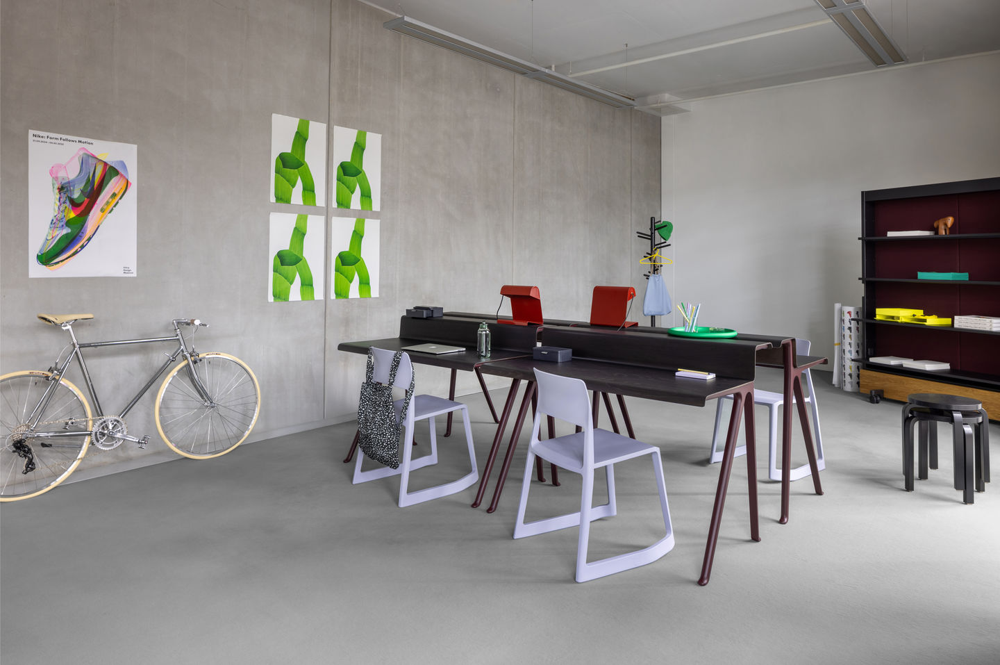Courier desk Vitra