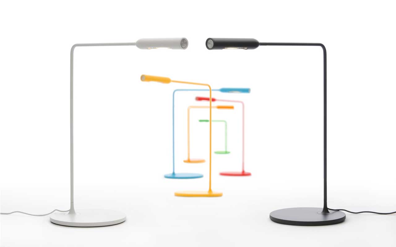 Flo Desk table lamp Lumina
