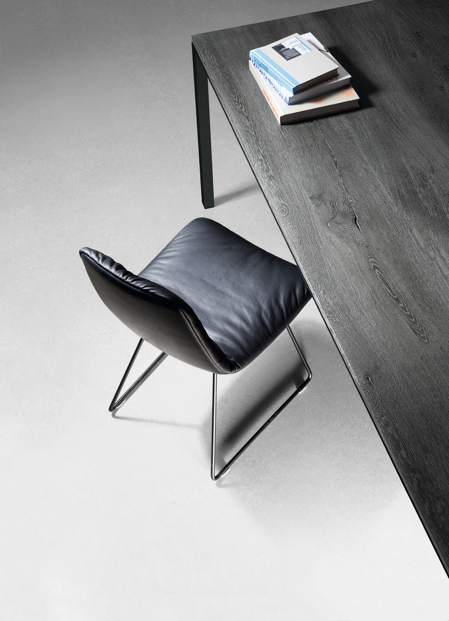 S 600 table charburned oak Janua