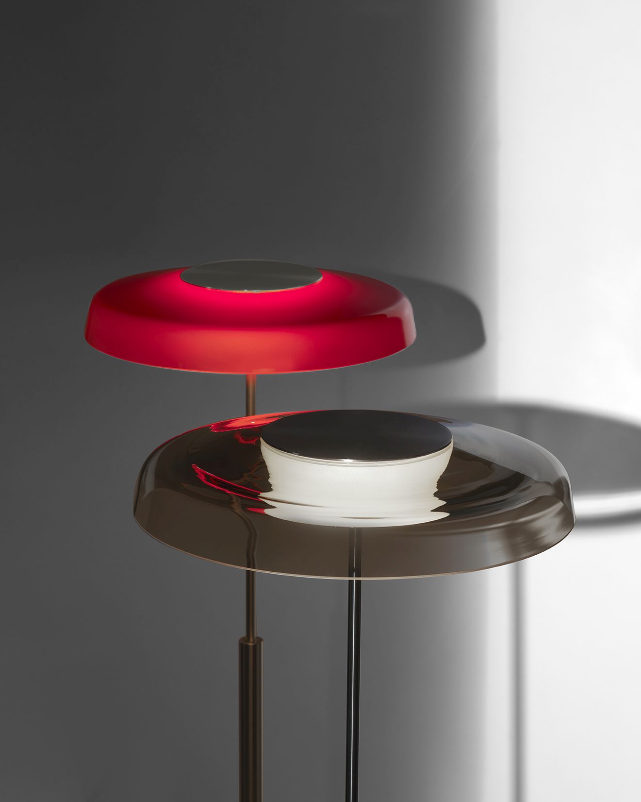 Dora 371 floor lamp Oluce