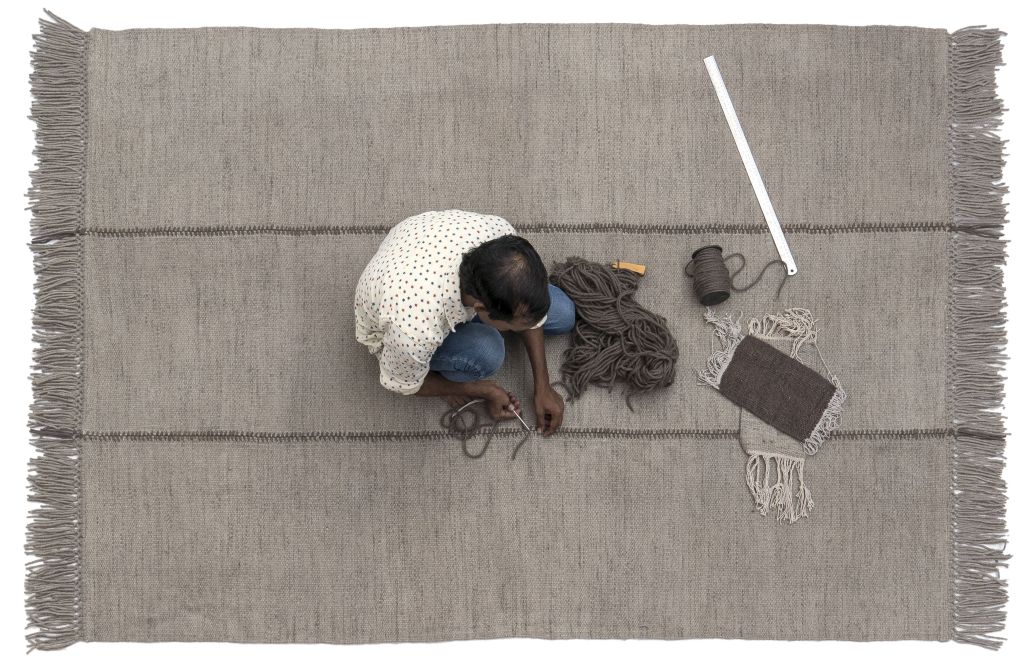 Mía Rug brown 200x300cm Nanimarquina