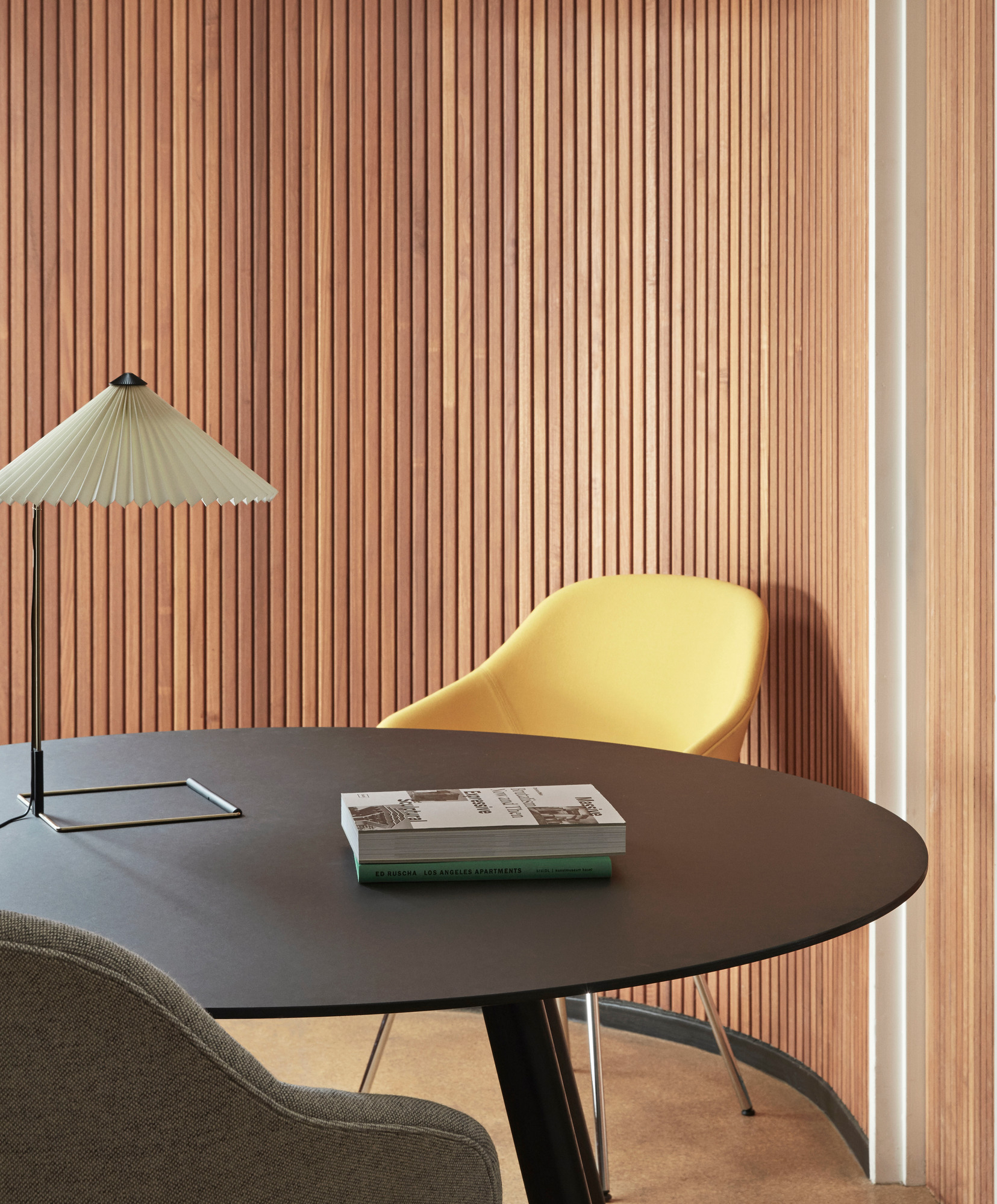 Copenhague CPH 25 Table round Ø 140 cm Hay